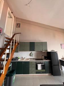 Sea & Serenity - Balcony Daydreaming