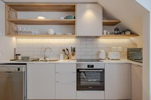 Chic Coastal Hideaway