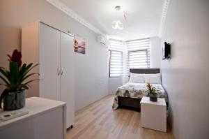 Terrace PEHLİVANLAR Hotel