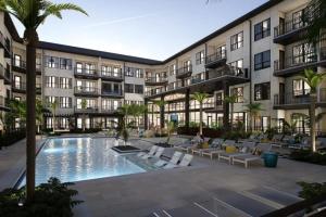 Studio Oasis Pool and Gym CoWorking Spaces