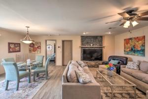 Lake Havasu Retreat w Views 3 Mi to Marina