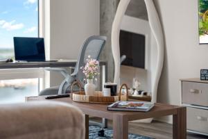 Channelside - Amalie Arena! Convention Center, DT