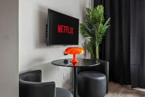 Amazing Ybor Studio Free Parking Near DT Fun