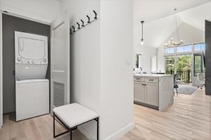 Skyline Loft Capitol Peak Lodge #3323