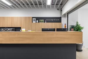 Akademis - Fit Split