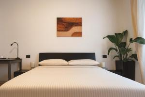 URBAN CHIC - Camere private Lingotto-Mirafiori Rooms