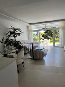 Aloha Golf View Retreat