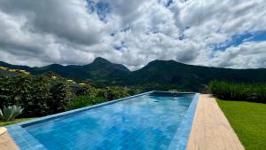 Casa 02 Monte Boa Vista - Casa de 4 Suítes com Vista Deslumbrante