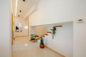 Oasis Acropolis Serres With Parking Next to Center