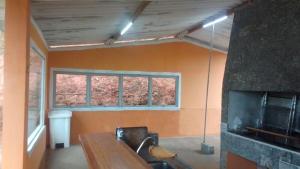 Sítio Refúgio e Paz - Churrasqueira, piscina, playground e quadra de areia para futevôlei e Beach tênis