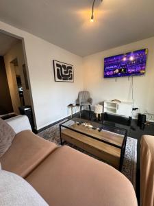 5 DT Dallas l FIFA READY l Staycation 1Bd1Ba