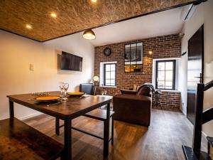 Appartements Le Petit New York Industriel Hyper Centre Place Stan Logements Insolites : photos des chambres