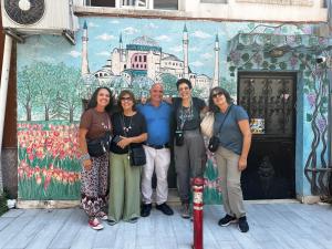 Happy Suite Boutique Hotel