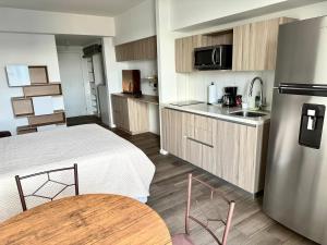 Bright Spot & Prime Location