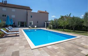 Awesome Home In Imotski