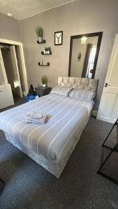 Blackpool Pleasure Beach whole Holiday Home!