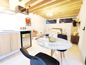 Luz Maria 5 MaiaHome Urban Elegance