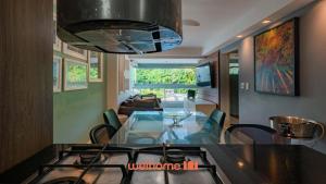 Apartamento em Salvador com piscina 500m da praia