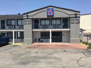 Motel 6-El Paso, TX - West