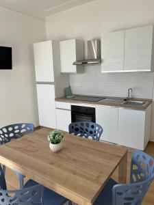 A casa di nonna Ivana in Salento - Bilocale con cucina a 50 mt dal mare - in pieno centro - ideale anche per linverno