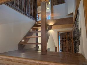 Chalets Chalet authentique avec jacuzzi proche de Val d-Isere : photos des chambres