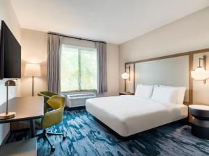 Fairfield Inn & Suites Hanford