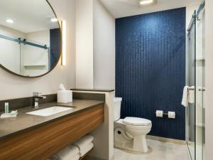 Fairfield Inn & Suites Hanford