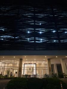 24th Floor City View at Calyx Residences with infinity pool