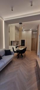 Omega Lake Apartments Nr 60