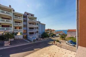 Apartment in Crikvenica 54576
