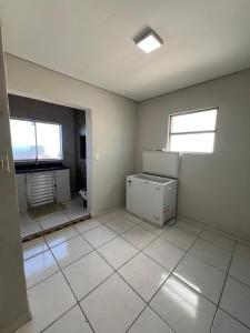 Frente mar novo e tranquilo