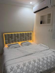 ظلال الوادي