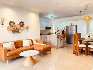 Penthouse paradise by the beach!