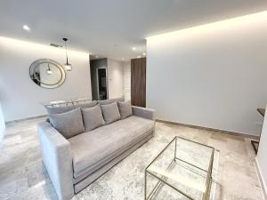 Riviera Maya modern apartment 1 block to the beach