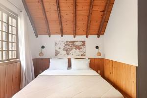 Chalé Montserrat com Lareira e Vista para as Montanhas