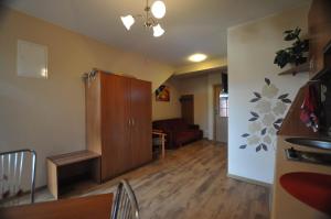 Apartament pod Dębami