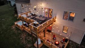 Epic Family Stay - 40' Putting Green, Theater, Hot Tub, Sauna - Ubytování bez kategorie ve městě McGaheysville