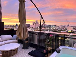 Monlando 3 queens private spa pool gym sauna and parking Sleeps 6