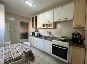 Apartamento na Praia Grande Vista ao Mar 1 quarto 100m da Areia