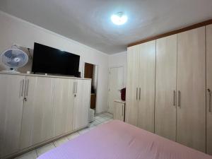Apartamento na Praia Grande Vista ao Mar 1 quarto 100m da Areia