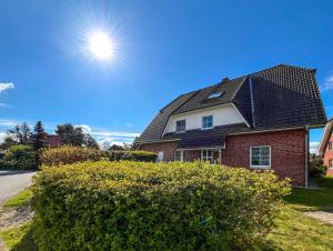 Sonnenglück - 3hvězdičkové hotely ve městě Born