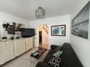 Maison 4 chambres, 2 étoiles, près plage, port de pêche – Les Sables-dOlonne - FR-1-197-605