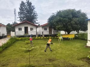 Kurinjchi Garden Resort - Yelagiri Hills