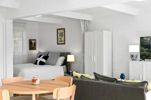 Werri Heights - great family home