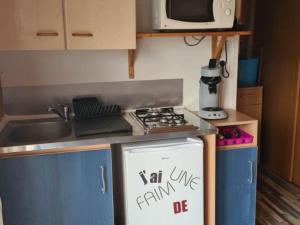 Chalet 2 Chambres pour 5 Personnes avec Terrasse - API-1-52-537