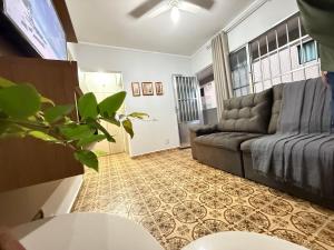 Pé na Areia Praia da Guilhermina VI