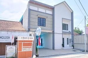 Happy Living Syariah near Stasiun Klaten Mitra RedDoorz