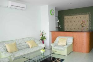 Emerald Hotel Chonburi