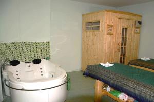 Emerald Hotel Chonburi