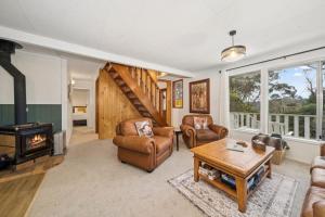 Banksia Mountain Retreat